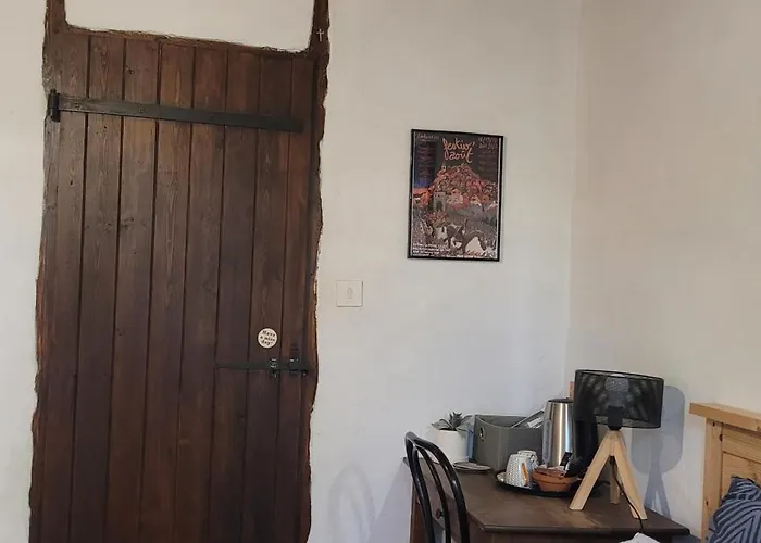 La Chambre Du Cantou